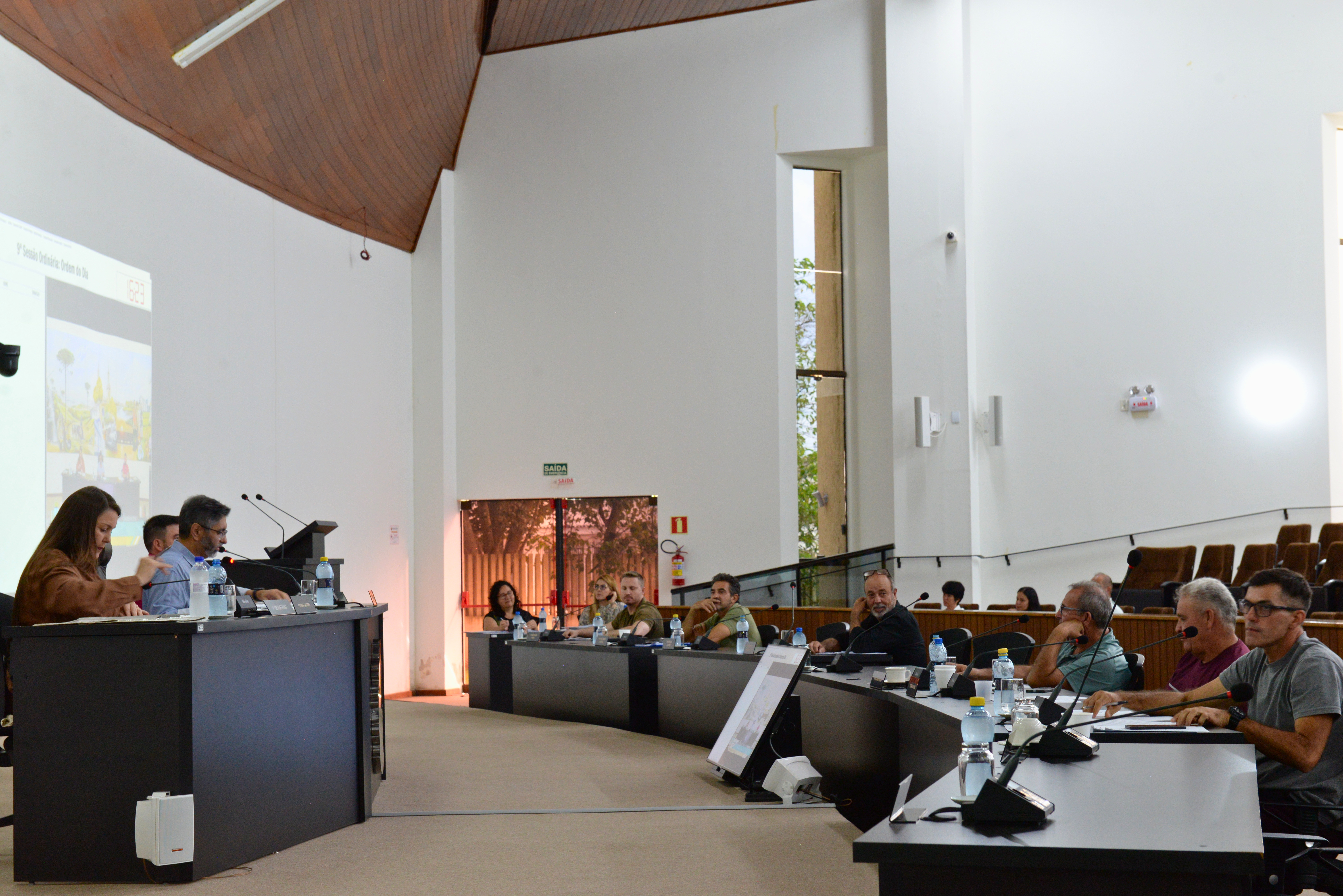 Auxílio-transporte para estudantes é aprovado em regime de urgência na Câmara