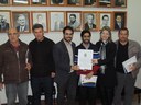 Instituto Cristão- Vereadores entregam Lei a Diretor Instituto Cristão- Vereadores entregam Lei a Diretor