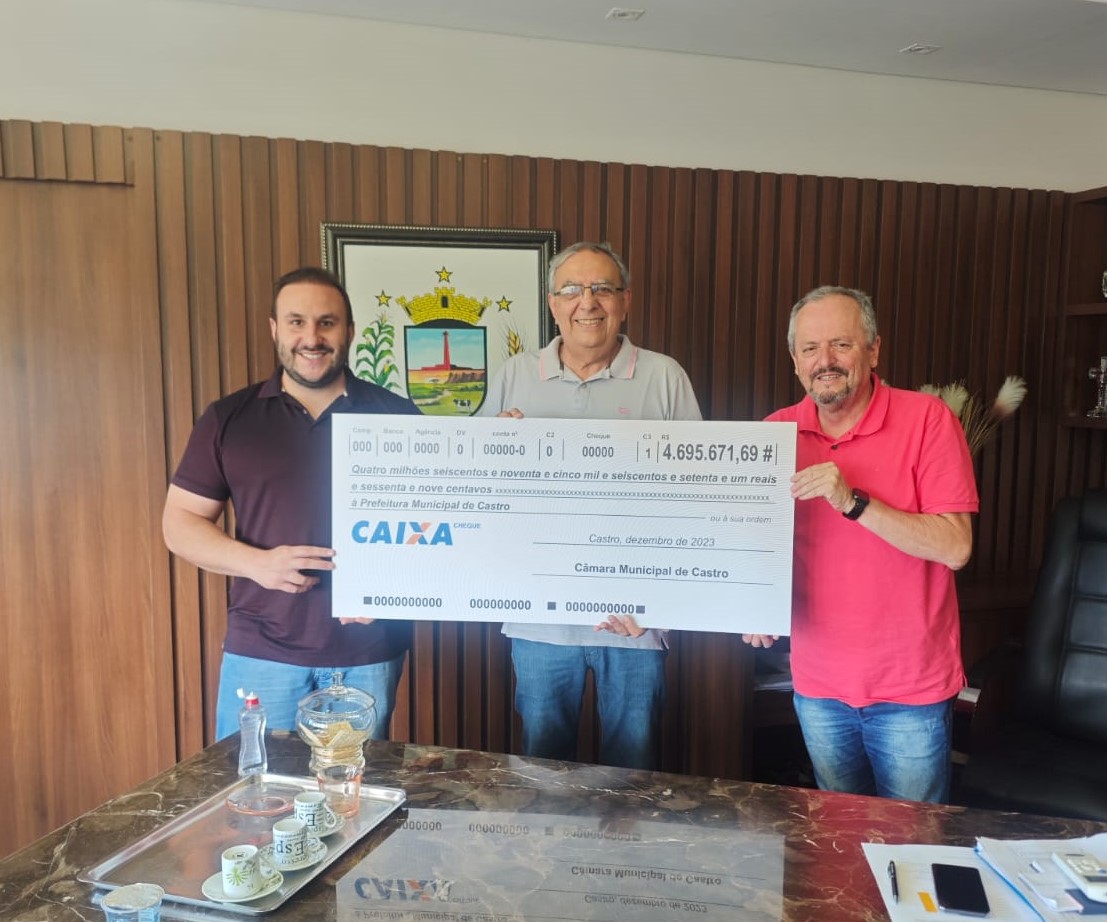 Câmara de Castro economiza R$ 4,6mi
