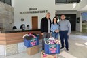 Campanha do Agasalho arrecada agasalhos e cobertores novos e usados Campanha do Agasalho arrecada agasalhos e cobertores novos e usados