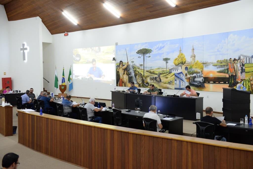 Vereadores buscam inovação para auxiliar nas demandas do município