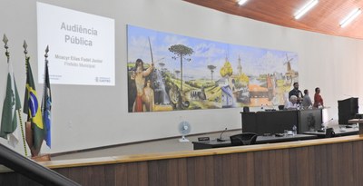 Aud Pub - Metas Fiscais 3 Quadr 2016 - Foto 01.JPG