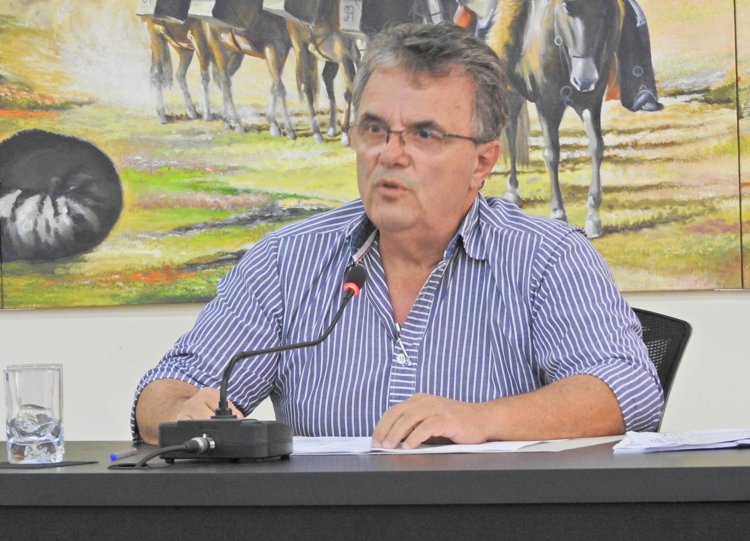 Aud Pub - Metas Fiscais 3 Quadr 2016 - Foto 06.JPG