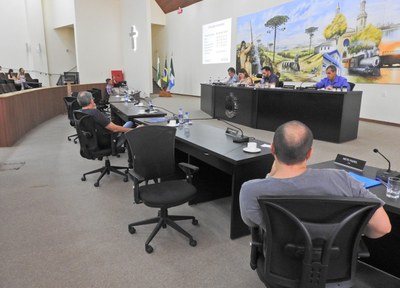 Aud Pub - Metas Fiscais 3 Quadr 2016 - Foto 08.JPG