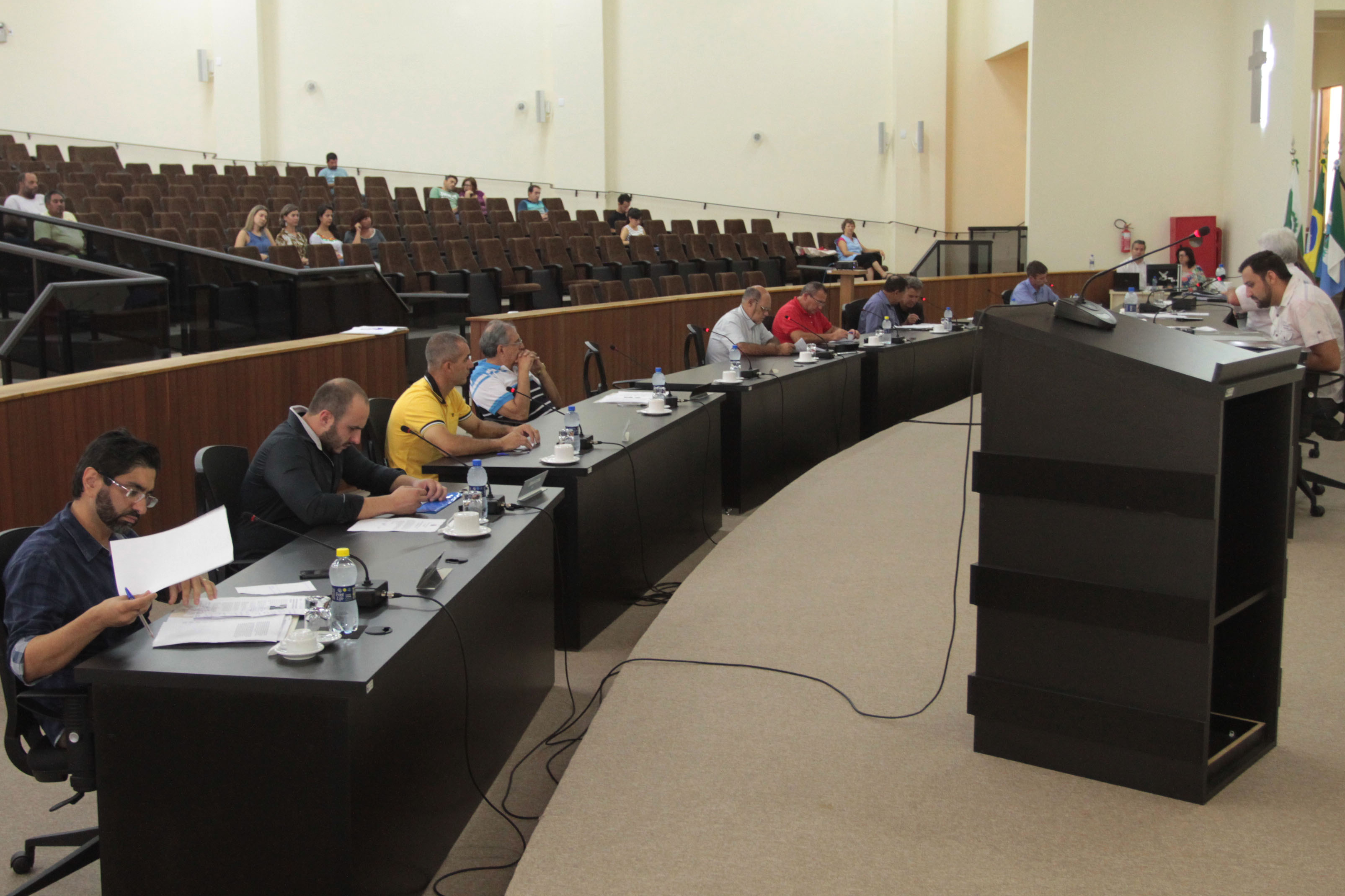 Sessão ordinária - 08-03-2017 - Foto 03.JPG