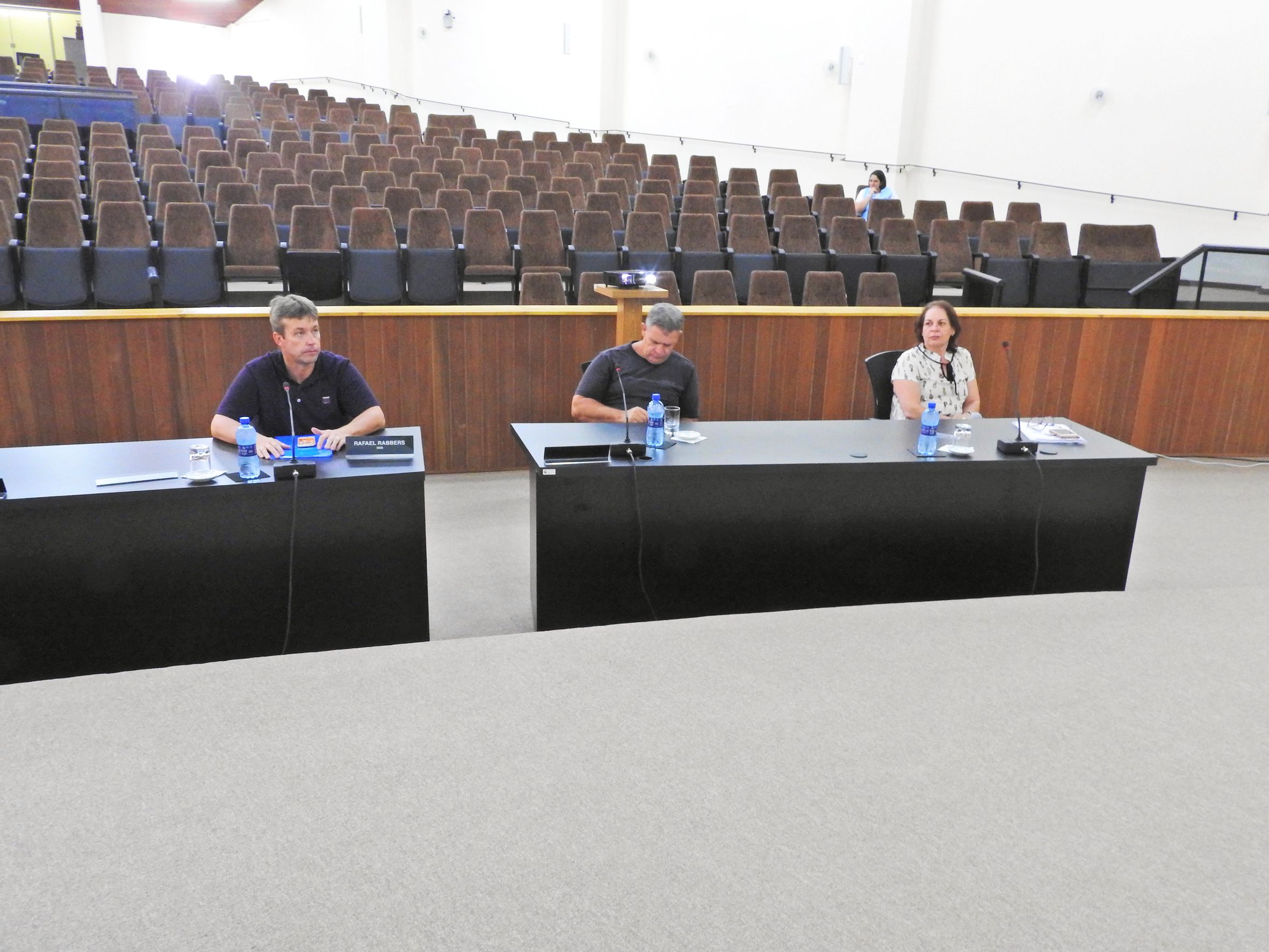 2018-02-21 - Aud. Púb. Saúde 3º Quad. 2017 - Foto 006.JPG