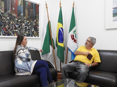 Vereadora Fatima Castro e ex-secretário Izidro Guedes - 11-2-2020.JPG