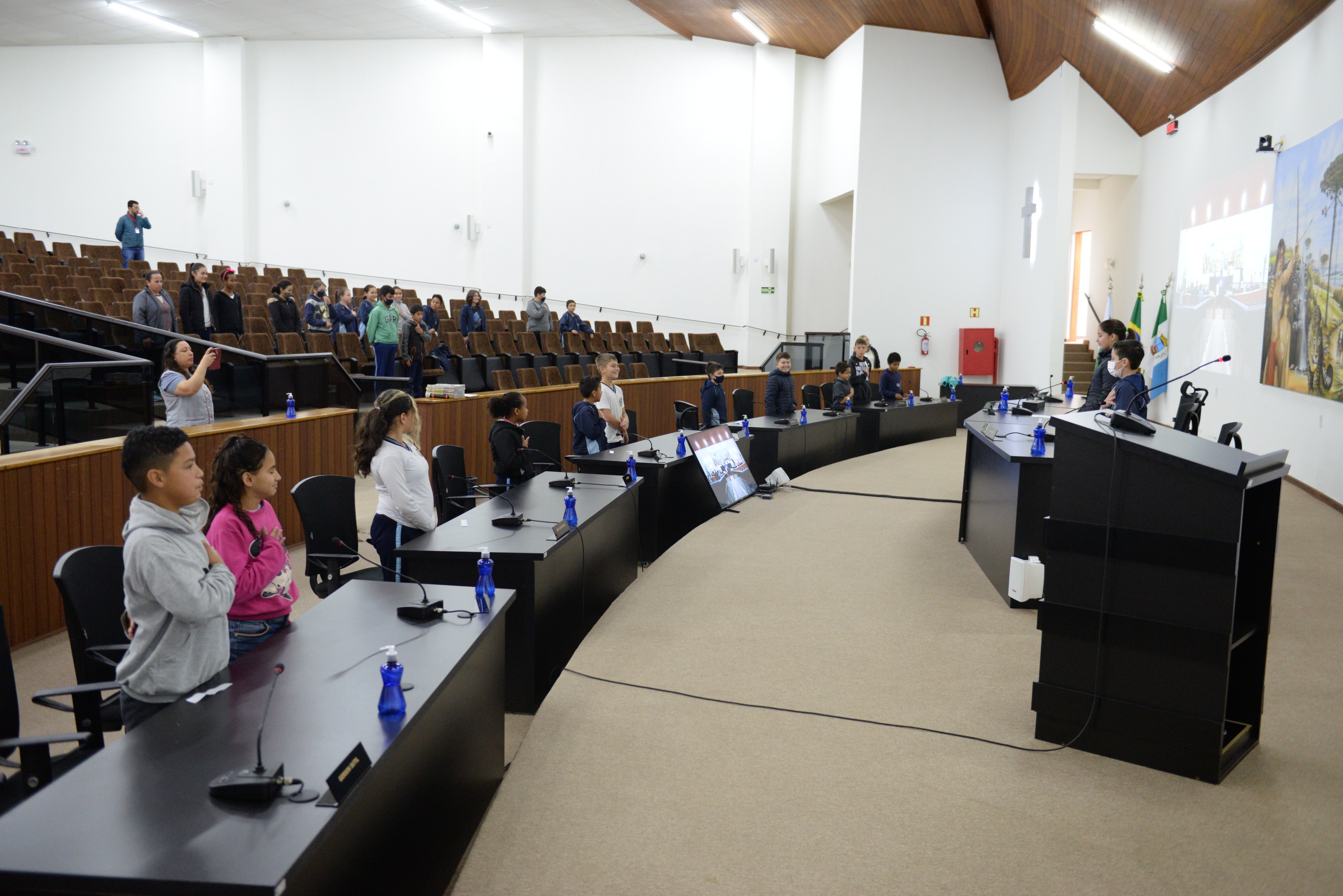 Sessão Criança Escola Municipal Vila do Rosário 17-10-22 (8).JPG