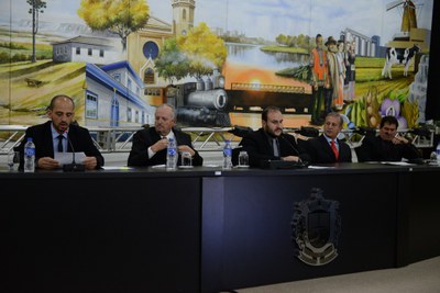 Posse Álvaro Telles  (3).JPG